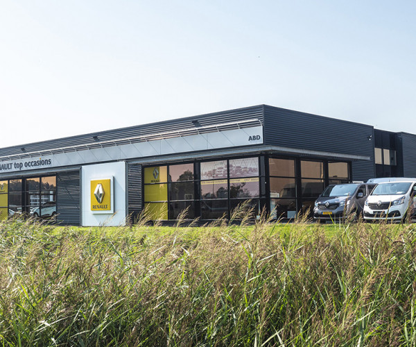 Renault garage Dokkum