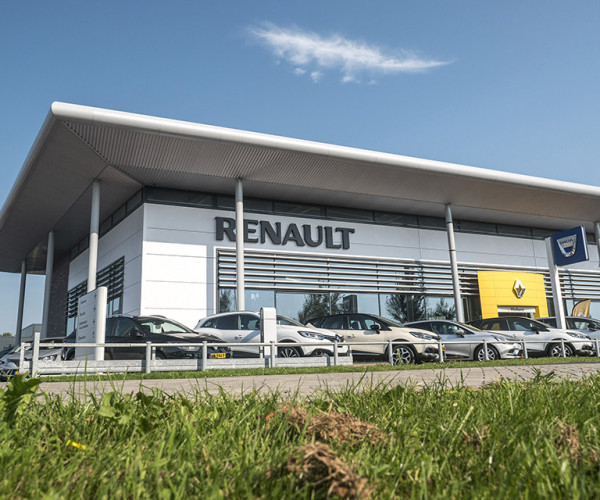Renault garage sneek