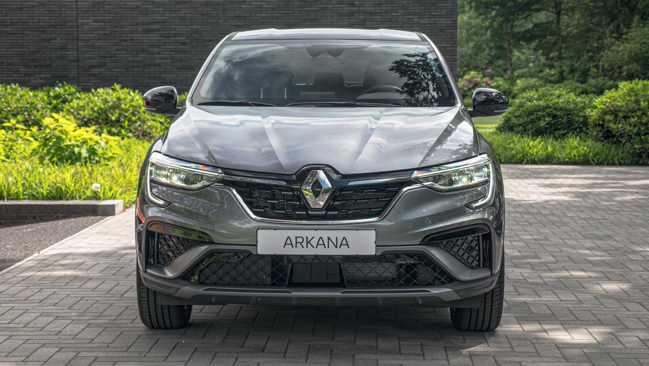 ABD Renault - Arkana - nieuwe Arkana - Robuust uiterlijk.