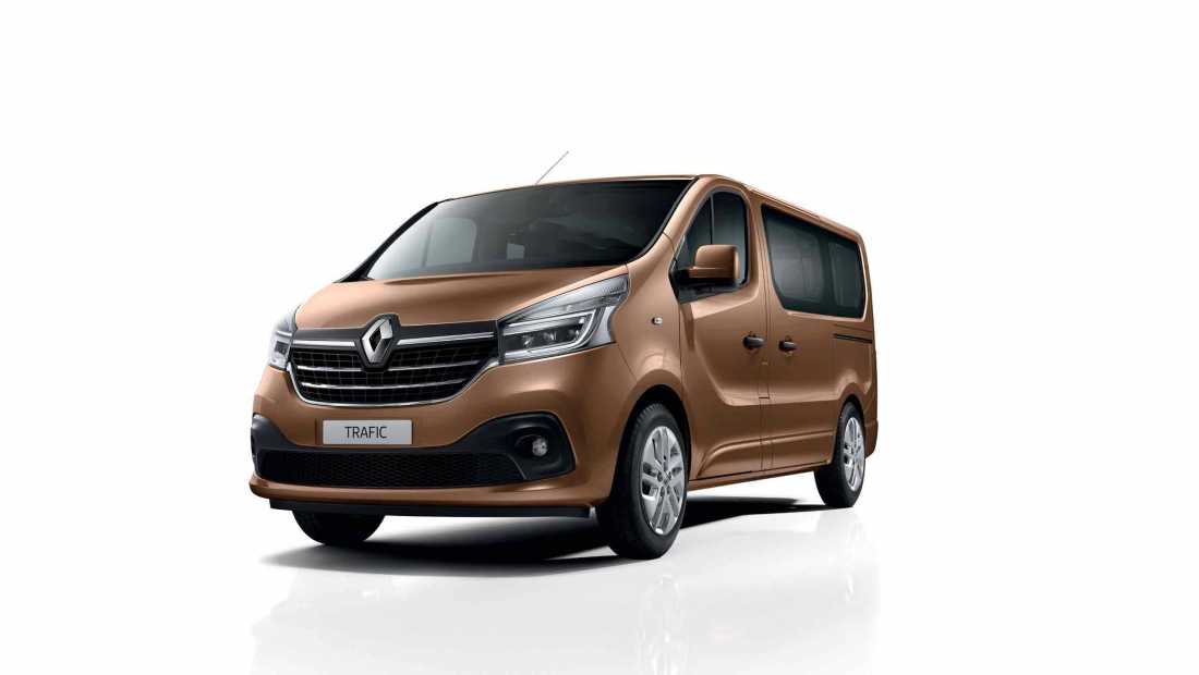 ABD Renault-Trafic-Passenger-USP1